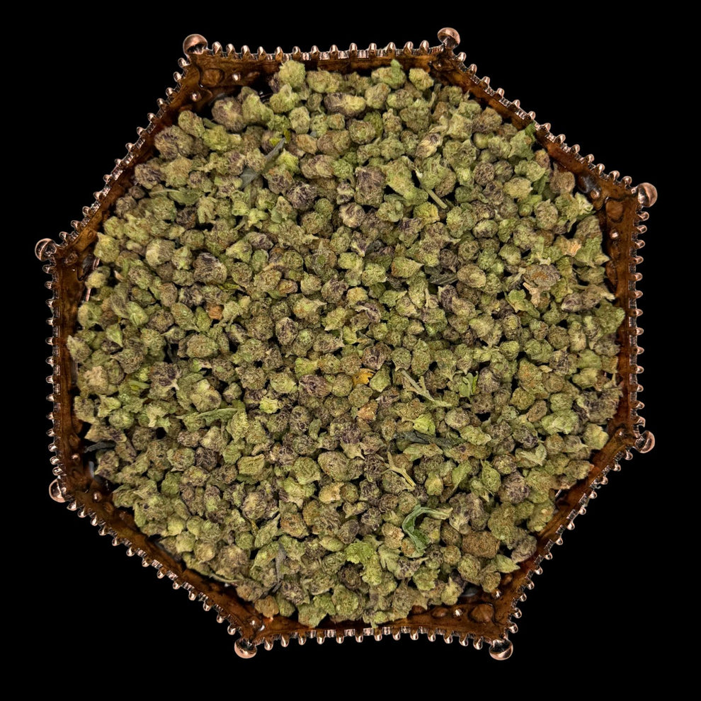 Cportmerch's tweet photo. https://t.co/skTi9kjMeH
Adult Use Only 21+ ⚠️ 
10% off #THCAKing discount code 
Blueberry Pancakes #THCA Indoor Micros
Don't let the size full you... these indoor THCA micros are tiny nuggets with loud manners. #BlueberryPancakes comes in swinging with a straight-up breakfast bar nose.

This #indica-leaning hybrid has a sweet terpene profile that will keep you coming back for more.
#BulkThcaFlower #hemp #Flower #CheapTHCA #WholesaleThca #discountcode