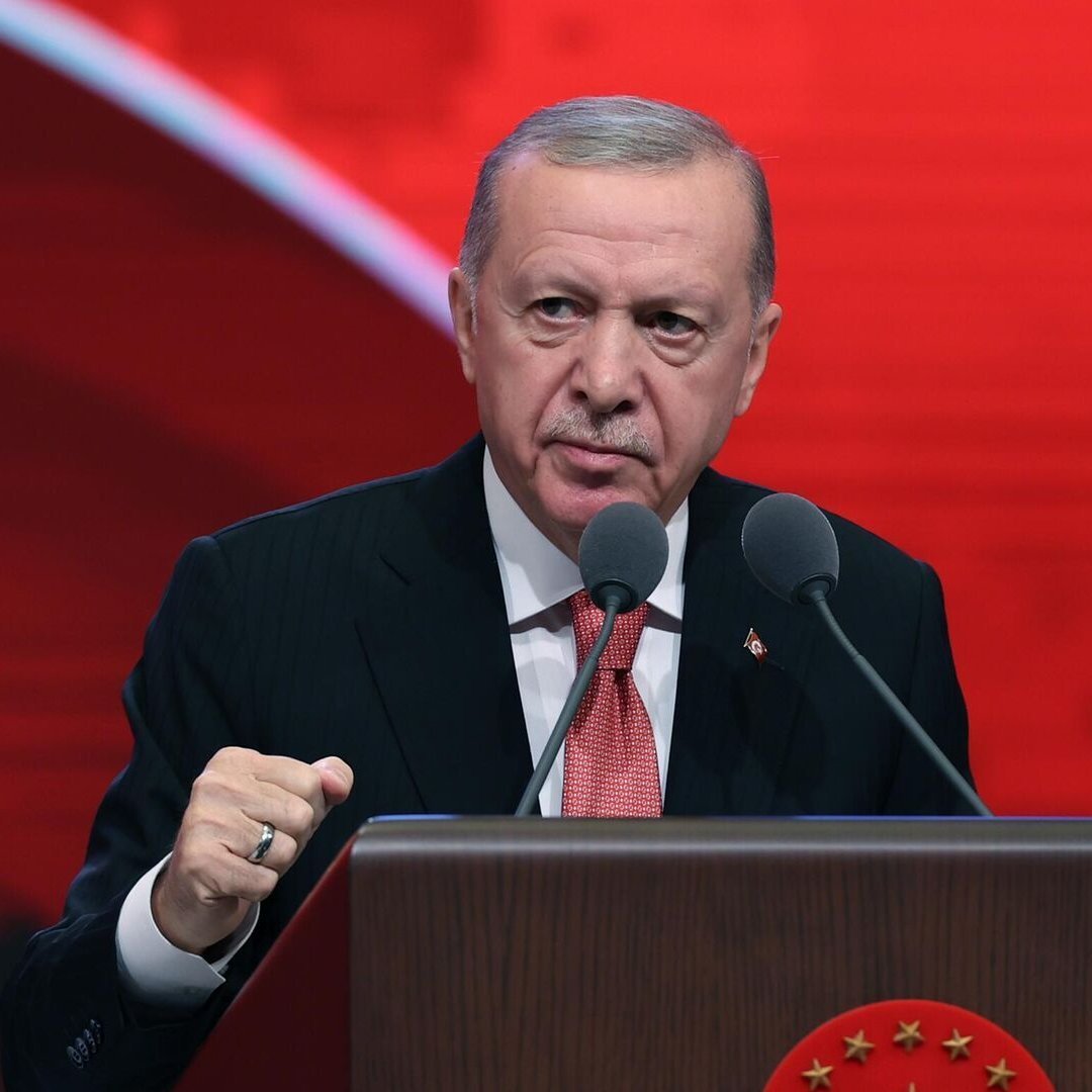 pusholder's tweet photo. Cumhurbaşkanı Erdoğan: “Biz bölgemizde yeni bir savaş istemiyoruz.” https://t.co/9j5cPcch2d