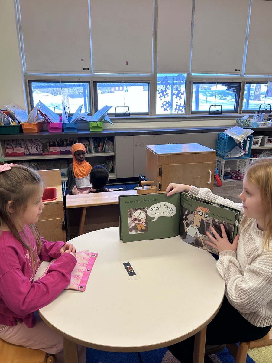 Mrs. Cleaver’s 3rd grade class and Mrs. Schaffer’s kindergarten class had a great time together for World Read Aloud Day!