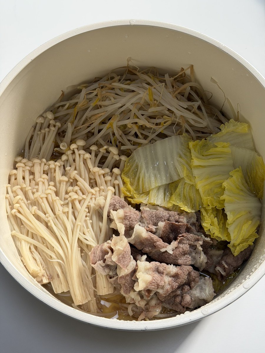 2BaBBaB's tweet image. 요즘음식사진못올린이유: 야채찜만먹어서...