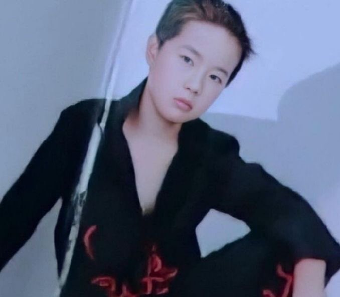 amxamor's tweet image. ท่านี้อะเรอะ หึ พิคิดมานานละ