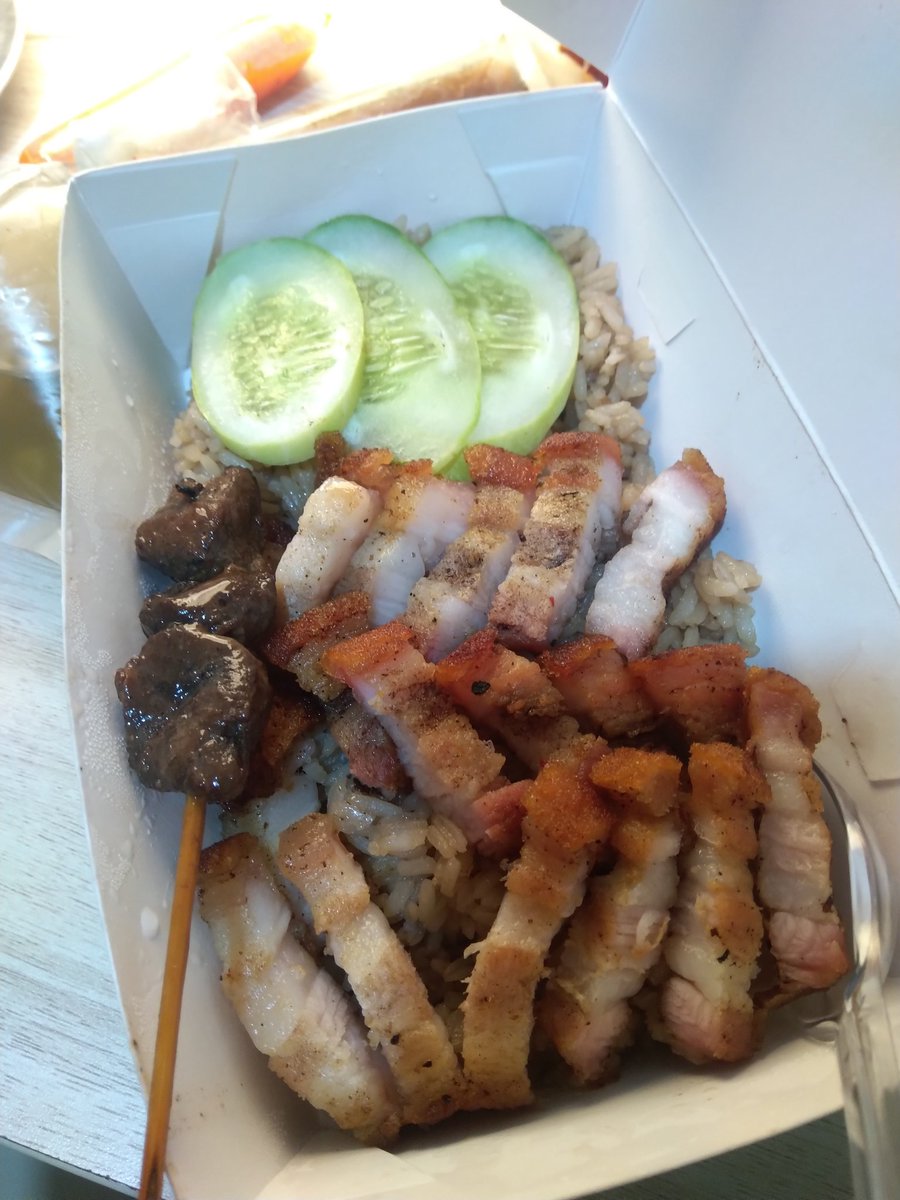 dii4nee's tweet image. mbg hari ini