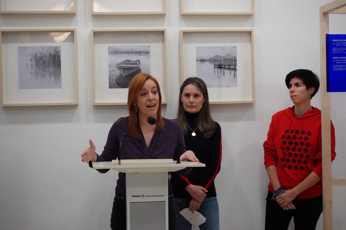 compromis_cata's tweet image. 💪 A #Catarroja continuem apostant per la cultura com a ferramenta per retrobar-nos i recuperar-nos emocionalment, malgrat la manca d'edificis. 
📸 Ahir gràcies a la @unioperiodistes inauguràrem a la Biblioteca l'exposició "Un any de la DANA"
👀 Podeu vore-la fins al 26 de febrer