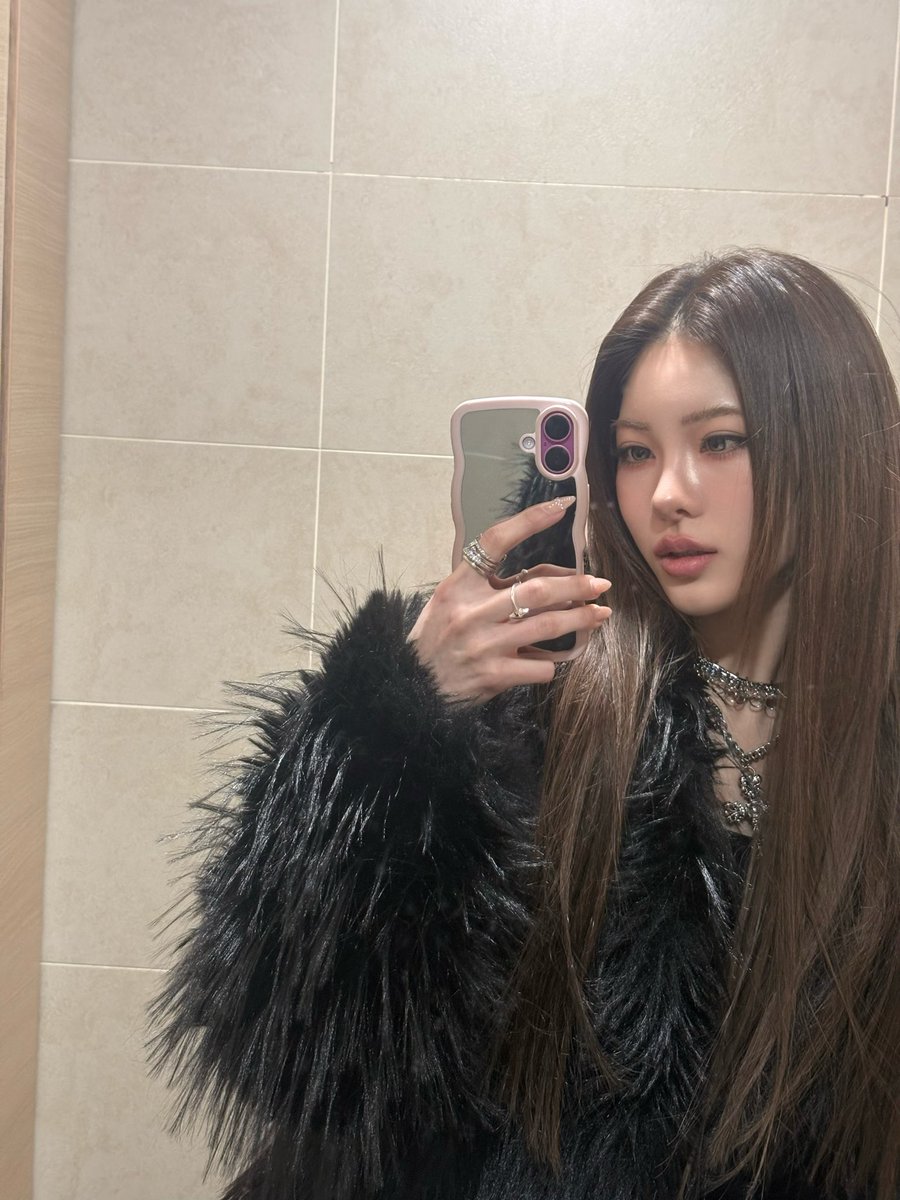 제로 tweet media