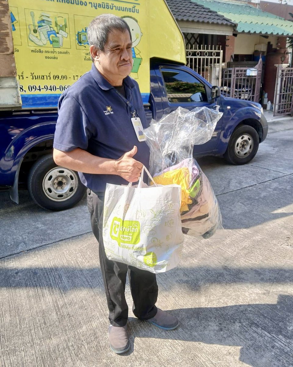 kuos2009's tweet image. “ฟรีครับ.รับถึงบ้าน บริจาคของเหลือใช้ เปลี่ยนเป็นทุนการศึกษาเด็กด้อยโอกาส”

     โทรนัดล่วงหน้า เพื่อให้ไปรับของบริจาคที่บ้านได้ครับ.โทรติดต่อ สอบถามทีมงานผมได้.
ครับtel, 0949400606 ,
วันอังคารถึงวันเสาร์9โมงเช้าถึง5โมงเย็นครับ 

โครงการเหลือ.ขอ   บอกต่อด้วยครับ…