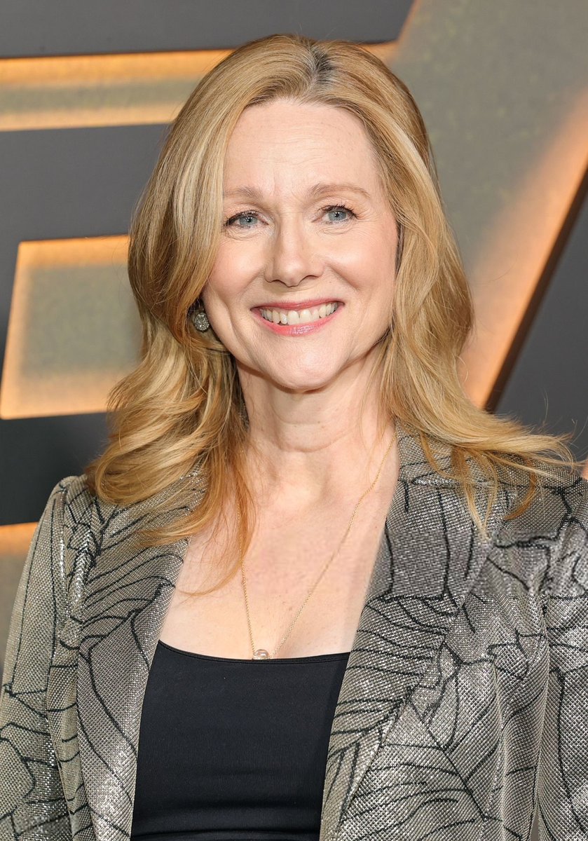 best of laura linney tweet media