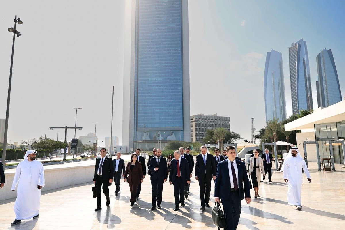 AraratMirzoyan's tweet image. Glad to have accompanied PM @NikolPashinyan in #AbuDhabi.

The ceremony of the Zayed Award for Human Fraternity underscored importance of established peace btw Armenia &amp;amp; Azerbaijan.

We appreciate the efforts aimed at its continuous strengthening through dialogue, reconciliation.