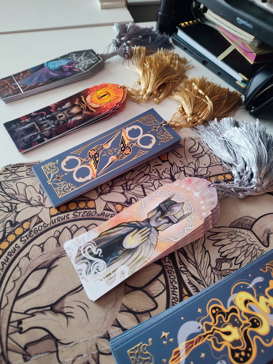 <a href="/JW_Arte/">JW Art</a> Hola!! Nos vemos con muchas ganas 🖤 Pabellón 4, stand NC-80 🖤

Fantasía oscura, inspirada en el mundo del tattoo, pequeños hechizos para llevar y coleccionar