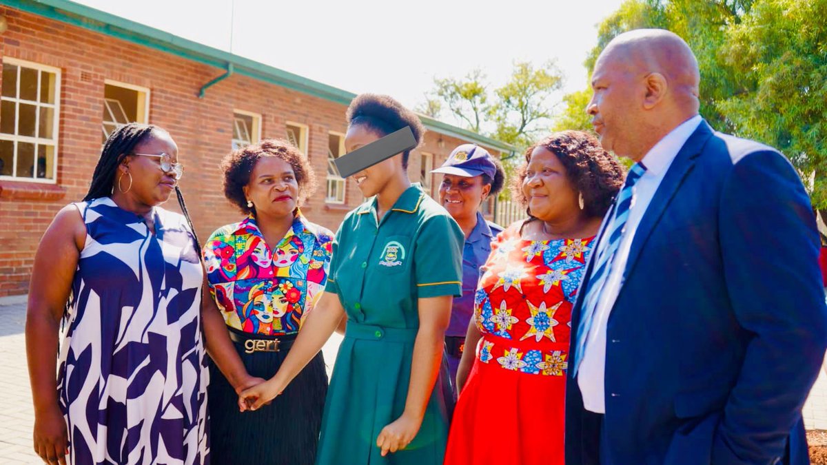 GPDRT_'s tweet photo. #GPBackToSchool | MEC Kedibone Diale-Tlabela led a high-visibility Back-to-School Scholar Transport Safety Campaign at Phahama Secondary School, Mohlakeng (Randfontein).

The programme included tree planting, road safety awareness, and the donation of bicycles through the Shova Kalula programme to support safe and dignified learner mobility. 

Engagements were also held with school leadership on future projects, including opportunities for learners interested in engineering careers.

Children’s lives are not negotiable. E thoma ka wena!

#GrowingGautengTogether #GautengGoesBackToSchool oSchool
