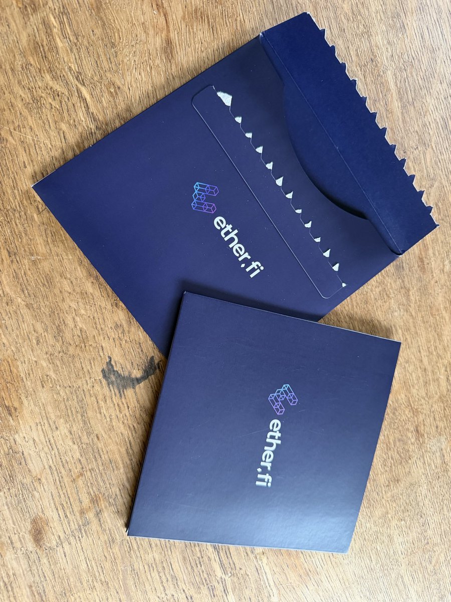 Dducarme's tweet photo. It’s here 🤩🤩🤩

What a nice packaging you did there @ether_fi 🙏🏽 💳 

Wanna join ? 

https://t.co/WrRS74a3kx

All details found here : 

https://t.co/JKKsZrjvLw

Take control of your money 🙏🏽 https://t.co/NaIEyr04tc