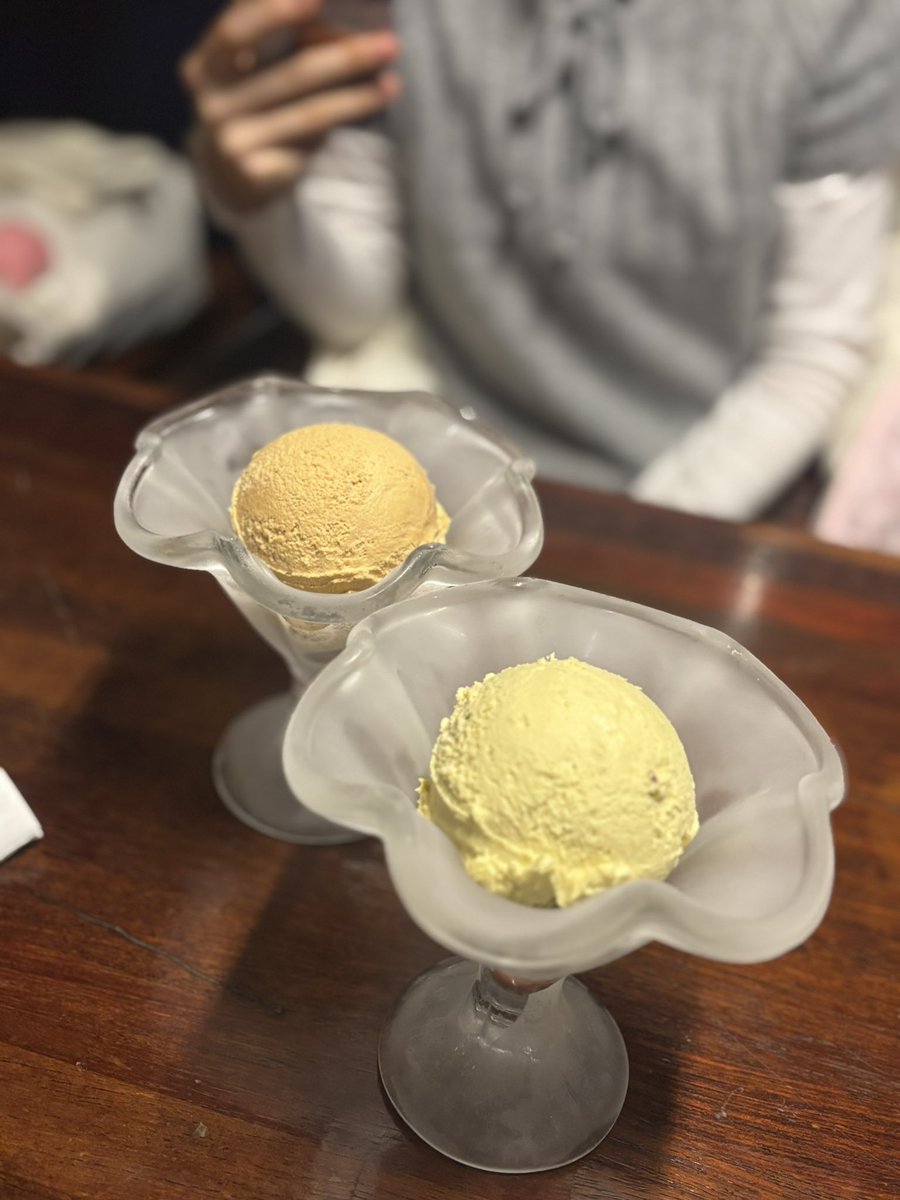 오랜만에 동기랑 만나서 학교 앞 맛집 가기

#밥보스 #오르야밥먹어 #디온밥조 #밥탱유람시