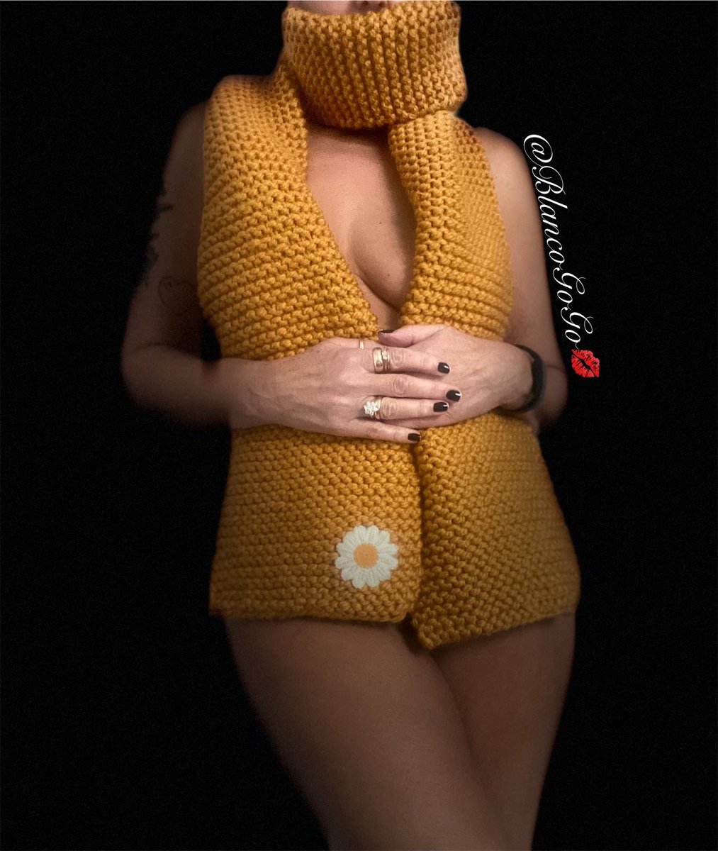 BlancoGoGo's tweet image. I finished my #scarf 🧣 #NoviceKnitter 🌼 🧶