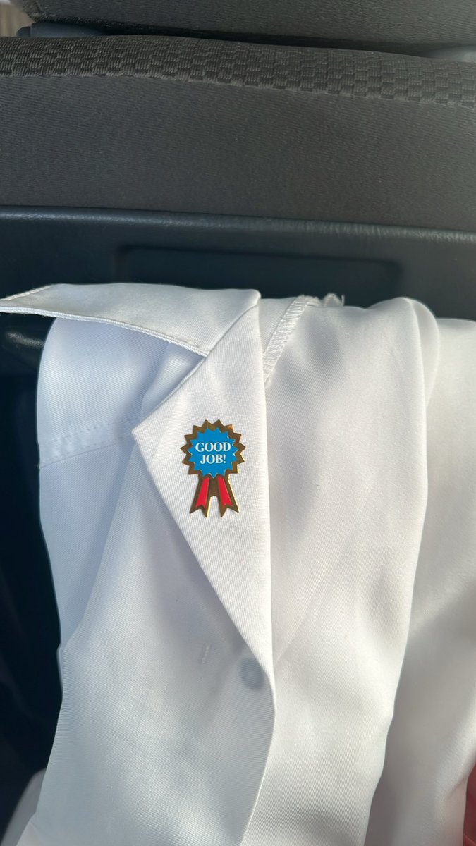 سَـــارة tweet media