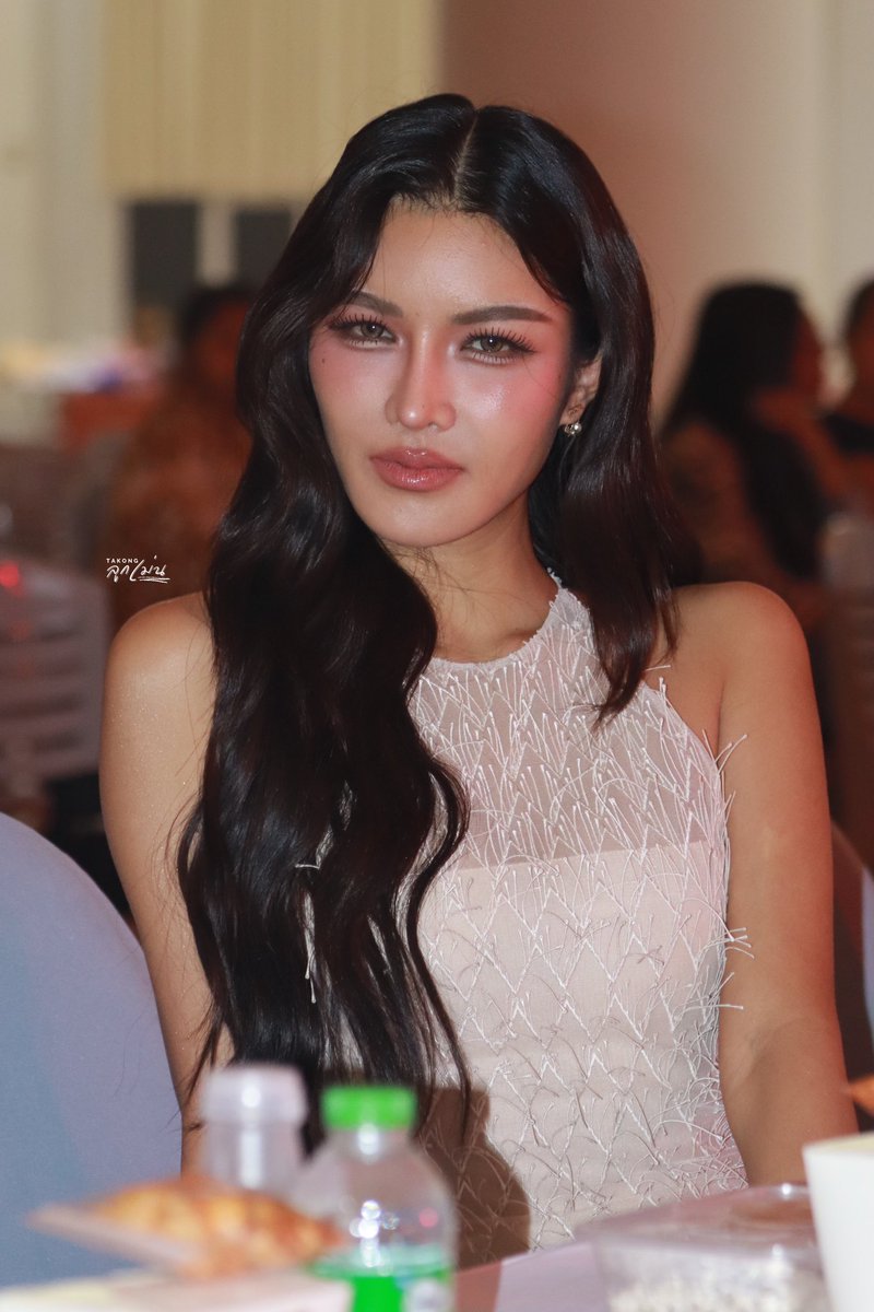 หน้างานเจอคนสวยแล้ว 🌷

#AoomXFinalMissgrandTrat2026
#อุ้มทวีพร