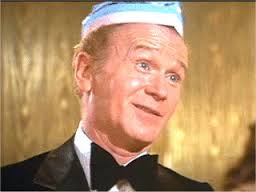 JayBobbin1's tweet image. I love him in "The Poseidon Adventure," and he was hilarious on TV's "Dean Martin Celebrity Roasts," always mock-asking this question: "Why are we honoring this person?". Remembering Oscar winner #RedButtons on his birthdate.