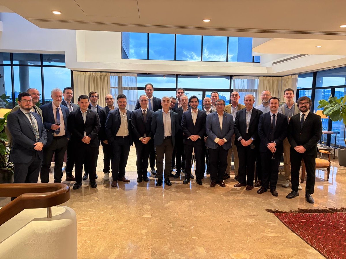 Embajada España en Singapur/ Embassy of Spain tweet media