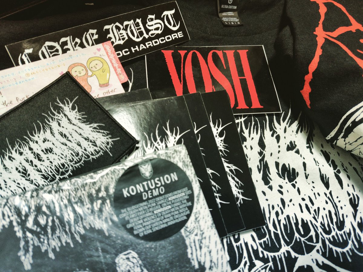 triumphofdeath's tweet photo. マイメンのクリスからいろいろ届いた!ありがとう🔥
#kontusion #repulsion #vosh #cokebust #たらこマヨネーズ #tarakomayonnaise https://t.co/BWlAS6VKSk