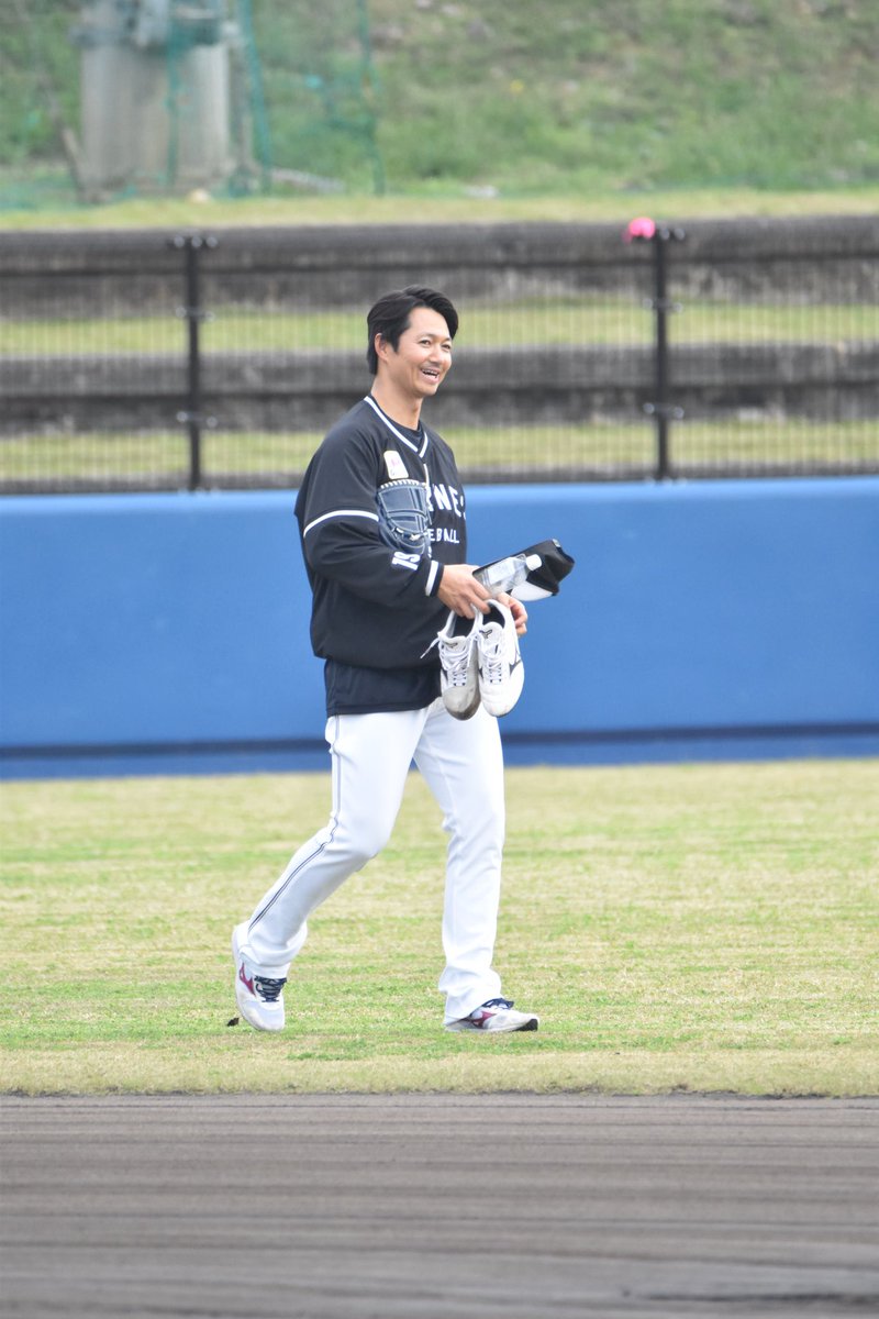 m19yk's tweet photo. 朝からさわやかすぎる唐川様🍃

#chibalotte
#唐川侑己 https://t.co/i7Bwi4qfXS