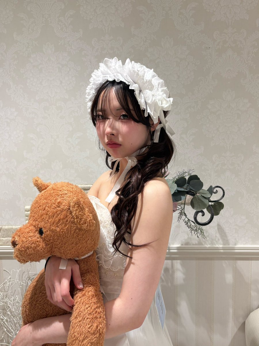 sendaiwb's tweet photo. ブライダルヘアメイク＆ドレス科の作品👗

2/14(土)のバレンタインデーはブライダル文化祭🤍🩷

ウェディングドレスを着てみたい人は気軽に遊びにきてね💐
https://t.co/VTRIfv6NUG https://t.co/FkWui8JxcN