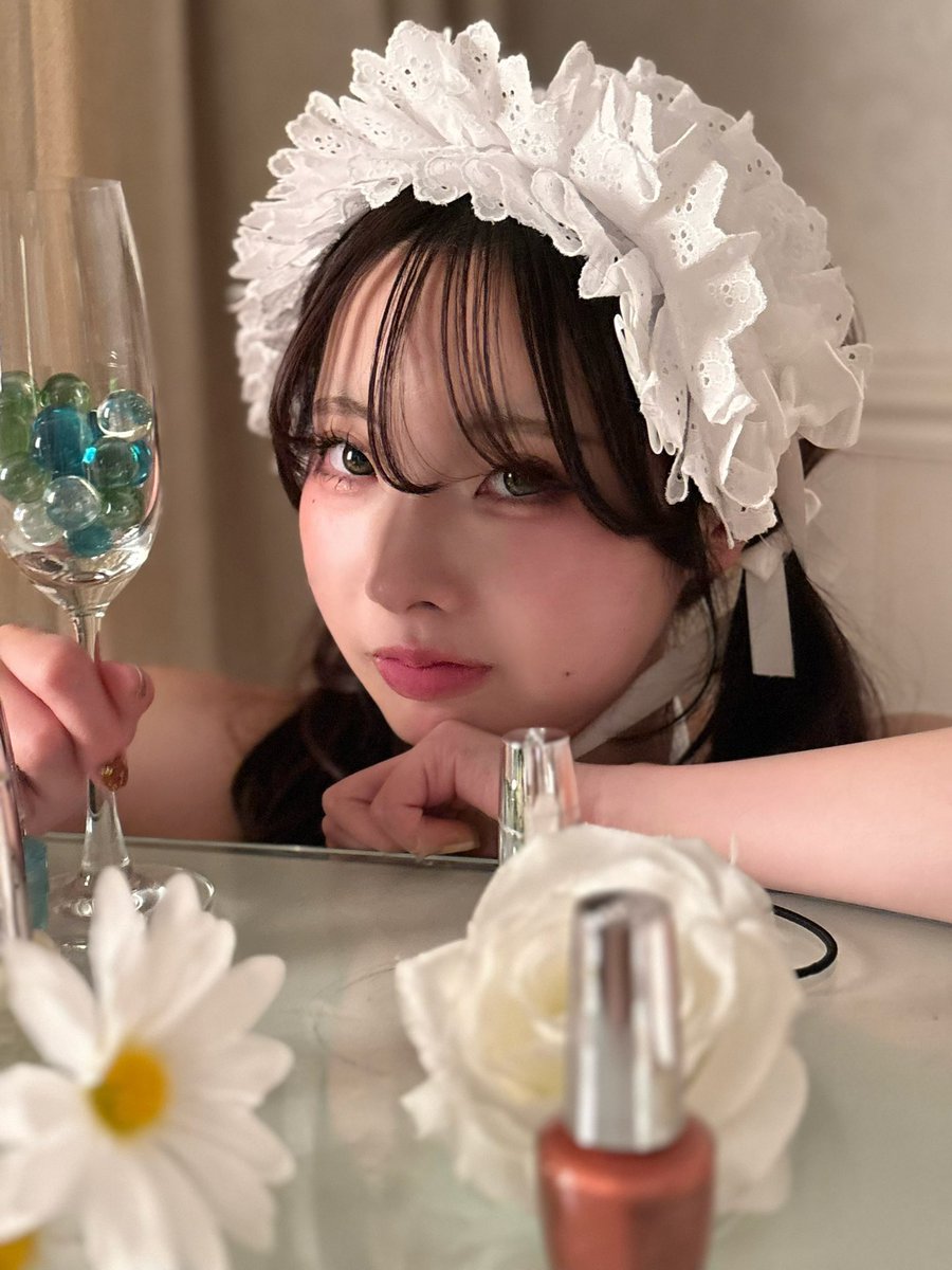 sendaiwb's tweet photo. ブライダルヘアメイク＆ドレス科の作品👗

2/14(土)のバレンタインデーはブライダル文化祭🤍🩷

ウェディングドレスを着てみたい人は気軽に遊びにきてね💐
https://t.co/VTRIfv6NUG https://t.co/FkWui8JxcN