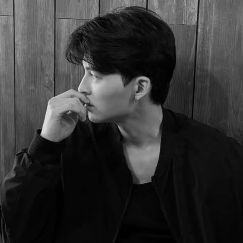 niluniiu's tweet photo. #pondphuwin mpreg au

— ADDICTED IN PAIN —

setiap detail tentangnya adalah candu.
dan candu itu.. kini tak lagi ada dalam jangkauan pandangku.

Chapter 7 https://t.co/LobHGWnMtA
