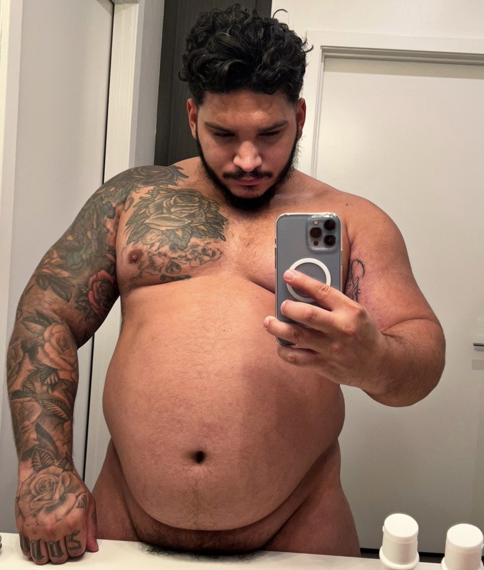 𝐊𝐄𝐍 🐷 tweet media