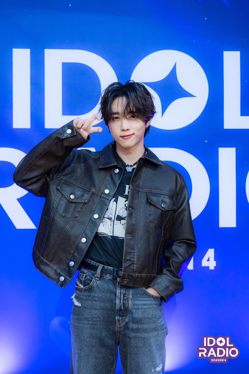 idolradiokorea's tweet photo. [#아이돌라디오오티디👕] 260204 떤디🦝

떤디는 아돌라랑
왜이리 잘 어울릴까?

@THEBOYZ_officl https://t.co/j9TWMSnkRu