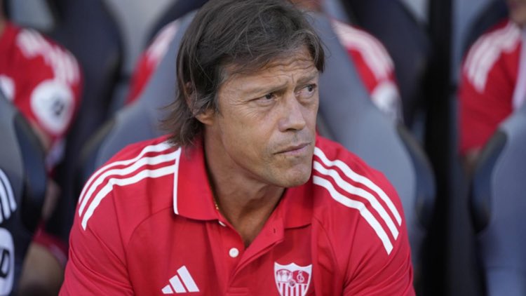 Navas,Montiel,Acuña,Bade,En nesyri,Ocampos ,Rakitic,Sergio Ramos ,Oliver Torres,Lamela,Suso esto tenía QSF,cualquier comparación que se haga con M.Almeyda me parece muy injusta.