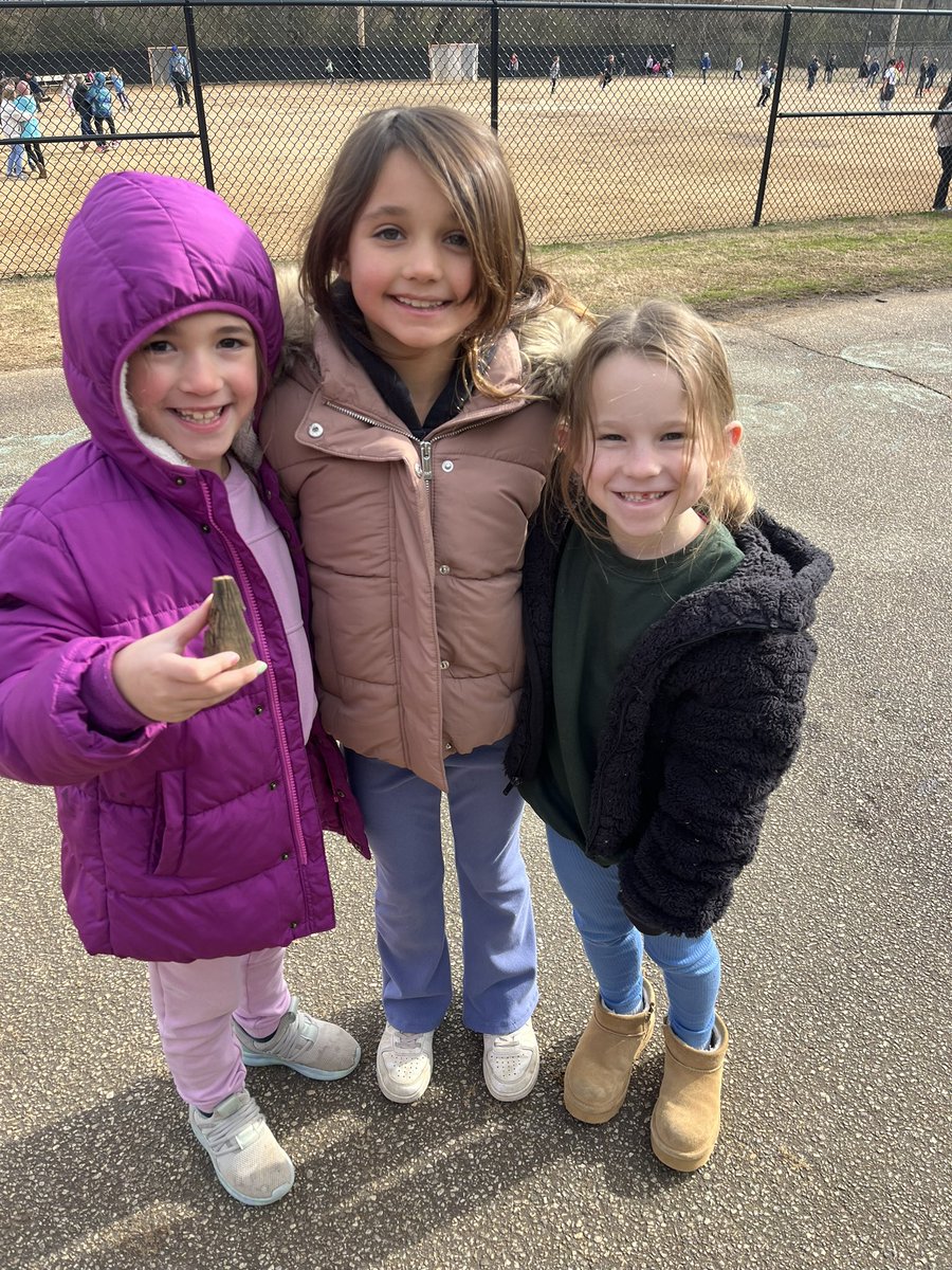 Mrs.Consoer tweet media