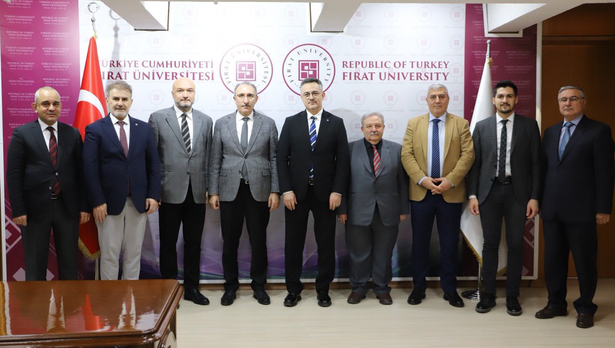 Üniversitemiz ile Bursa Teknik Üniversitesi arasında, başta sanayi olmak üzere birçok alanda iş birliğini güçlendirmek amacıyla hazırlanan İş Birliği Protokolü,Rektörümüz Prof. Dr. Fahrettin Göktaş ile Bursa Teknik Üniversitesi Rektörü Sn. Prof. Dr. Naci Çağlar arasında imzalandı