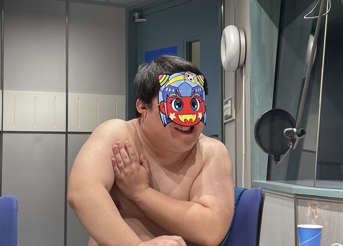 나루미 tweet media