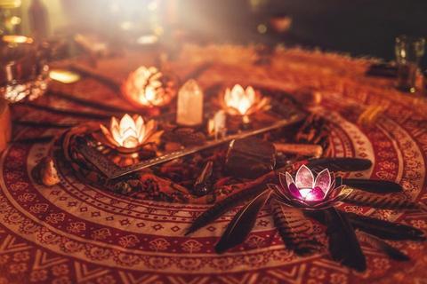 Yoga Vidya verbindet Yoga, Meditation und hinduistische Rituale – Shivaratri ist dafür ein besonders eindrucksvolles Beispiel.
#Mahashivaratri #YogaVidya #Kultur