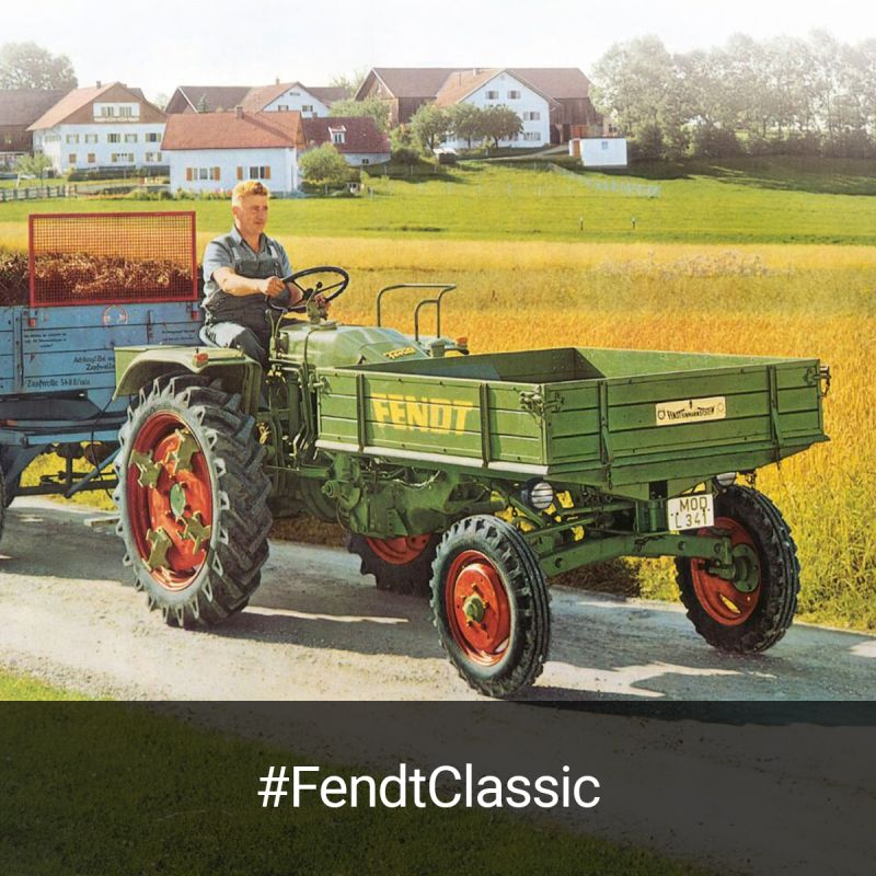 FendtSpain's tweet photo. 🚜 Un vistazo al pasado: el Fendt F12 GT (1953).

✨ Un tractor innovador que permitía montar hasta 3 aperos a la vez, con gran visibilidad, eficiencia e ingenio. Un diseño adelantado a su época que marcó un hito en la agricultura y que aún late en la memoria del campo. 🌾 https://t.co/pzJw8BuSvs