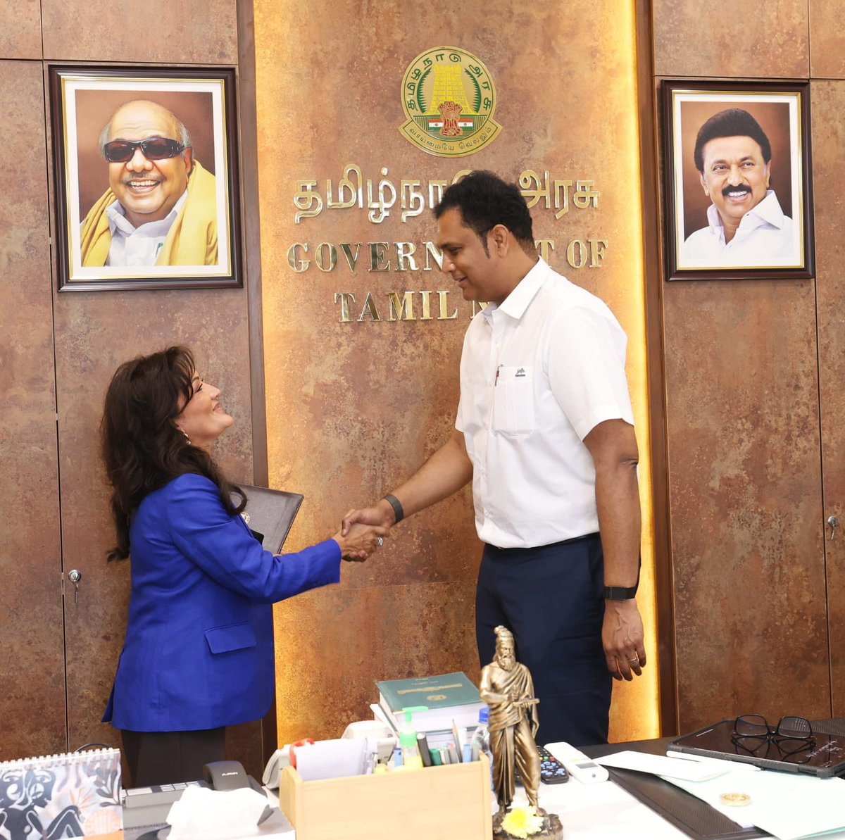 TRBRajaa's tweet photo. More the merrier !!! 

Yet another key partnership to grow Tamil Nadu’s #GCC ecosystem ! 

Pinnacle Group, one of the world’s largest and most respected workforce solutions and managed services providers, has signed a Facilitation MoU with @Guidance_TN, and had earlier set up their second global headquarters here in Chennai ! 

Greatly appreciate their Founder and CEO, Ms. Nina Vaca, talk about building trust for a long lasting partnership, and readily wearing the #BullishOnN pin ! 

Pinnacle Group supports Fortune 500 companies, large public sector enterprises and medium sized companies in building and scaling Global Capability Centres. 

Their decision to establish their #AsiaPacific Headquarters in #Chennai marks their first major presence outside the US and reflects their Trust on TN's capabilities and a long-term strategic commitment to Tamil Nadu ✨

This MoU creates a structured framework to strengthen Tamil Nadu’s GCC ecosystem. Guidance will provide facilitation and regulatory coordination. Pinnacle Group will actively support global enterprises looking to set up and scale GCCs in the state, across talent strategy, managed services, delivery models and operational scale.

This partnership adds platform-level capability to our GCC strategy. It complements existing ecosystem players and strengthens Chennai’s role as a booming hub for GCC enablement, high-value services and workforce solutions.

Under the leadership of Honourable @CMOTamilNadu Thiru. @MKStalin avargal, we are building institutions, creating new partnerships and ensuring predictability that global enterprises actually need to succeed👍🏾

#InvestInTN #JobsForTN #DravidianModel