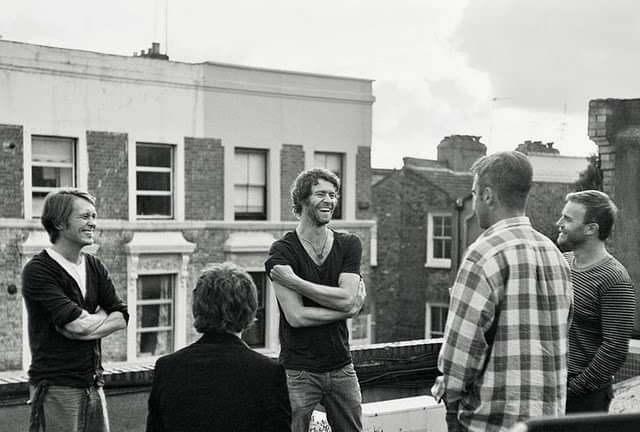 DailyTakeThat's tweet image. 