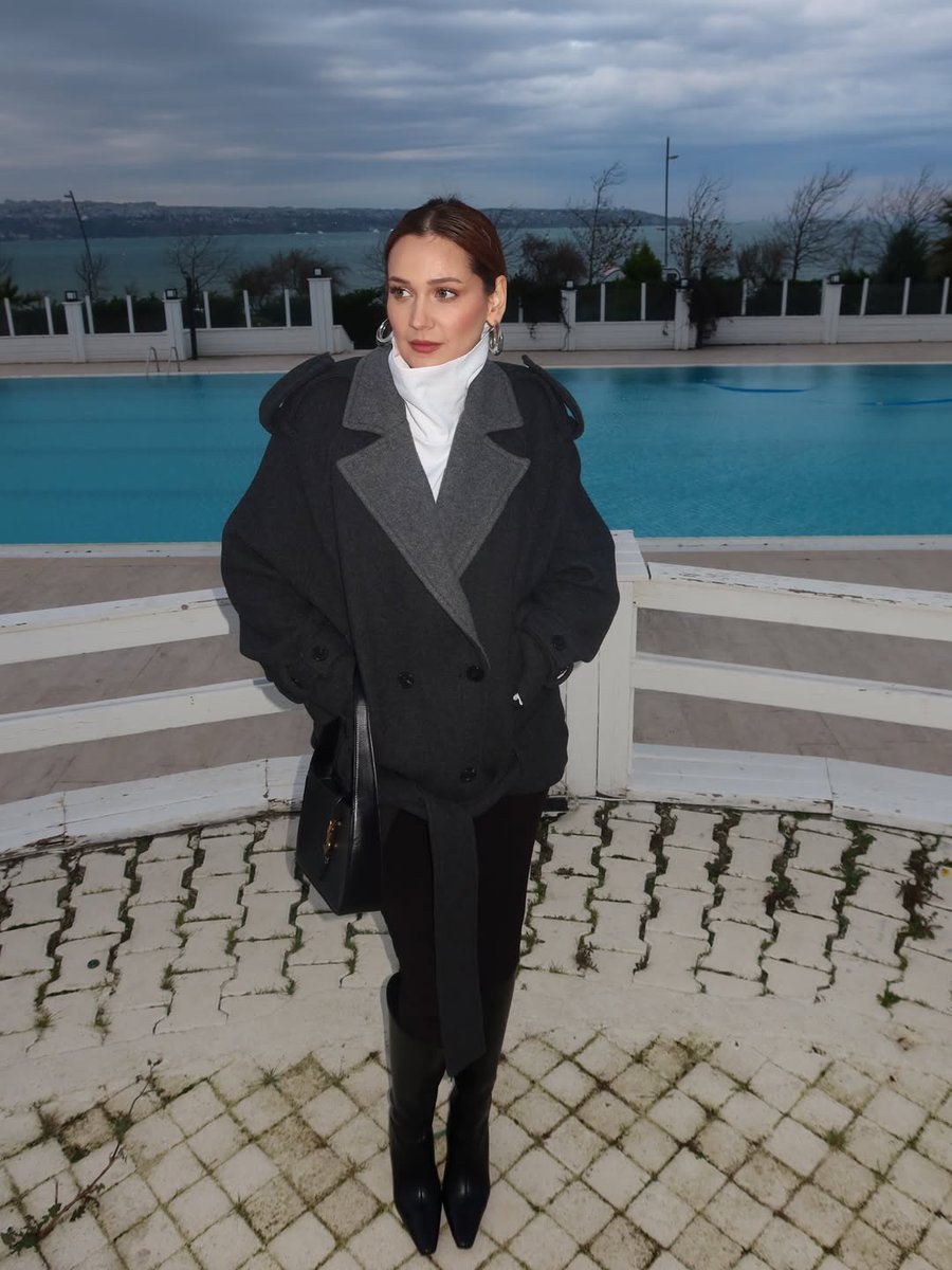 Zarafet, doğada gürültüsüzce var olabilmektir. 🤎