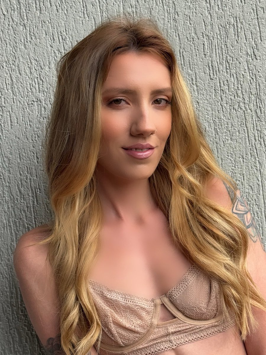 Goddess Grace tweet media