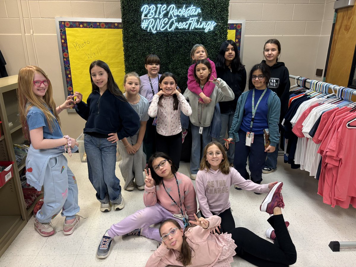 Caroline Pierce tweet media