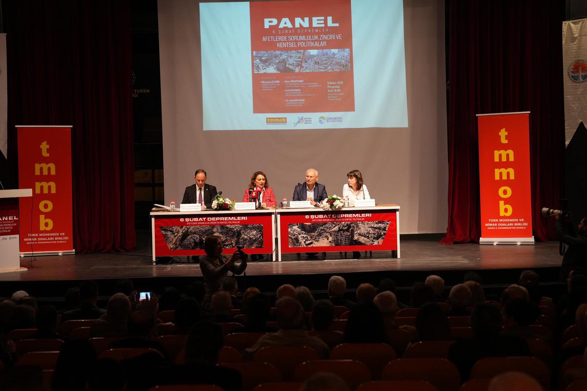 emrahkozay01's tweet image. 6 Şubat… Unutulmayacak bir acı, yüreğimizde derin bir iz…

Depremlerde kaybettiğimiz canlarımızı saygı, rahmet ve özlemle andık. 
Aynı acıları bir daha yaşamamak için “Afetlerde Sorumluluk Zinciri ve Kentsel Politikalar” panelinde, alanında uzman isimlerle birlikte…