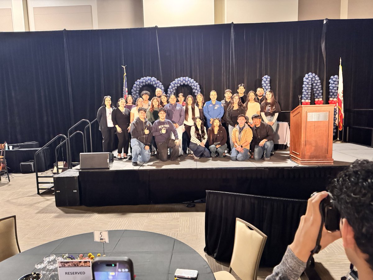 Jose Hernandez tweet media