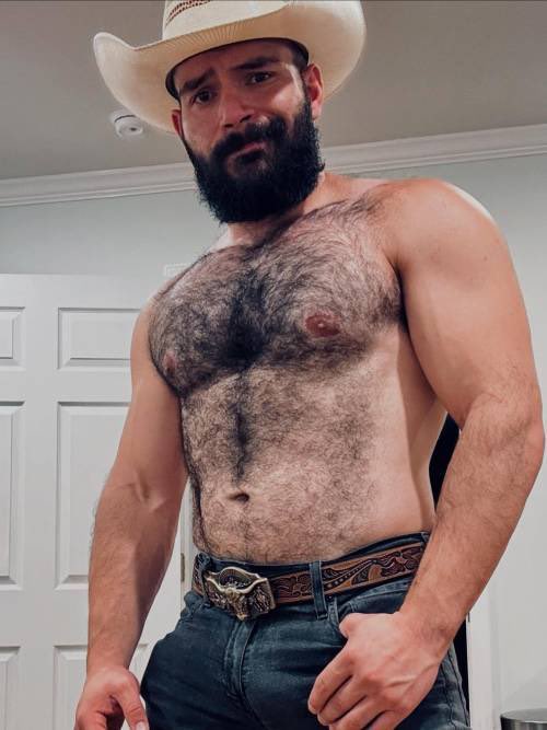 Morning vibes and GM!

Yes. We all are scared, confused, and have no idea as to what is going on so just fake it until you make it.

Now, vibe us back with a GM, or you won’t make it.