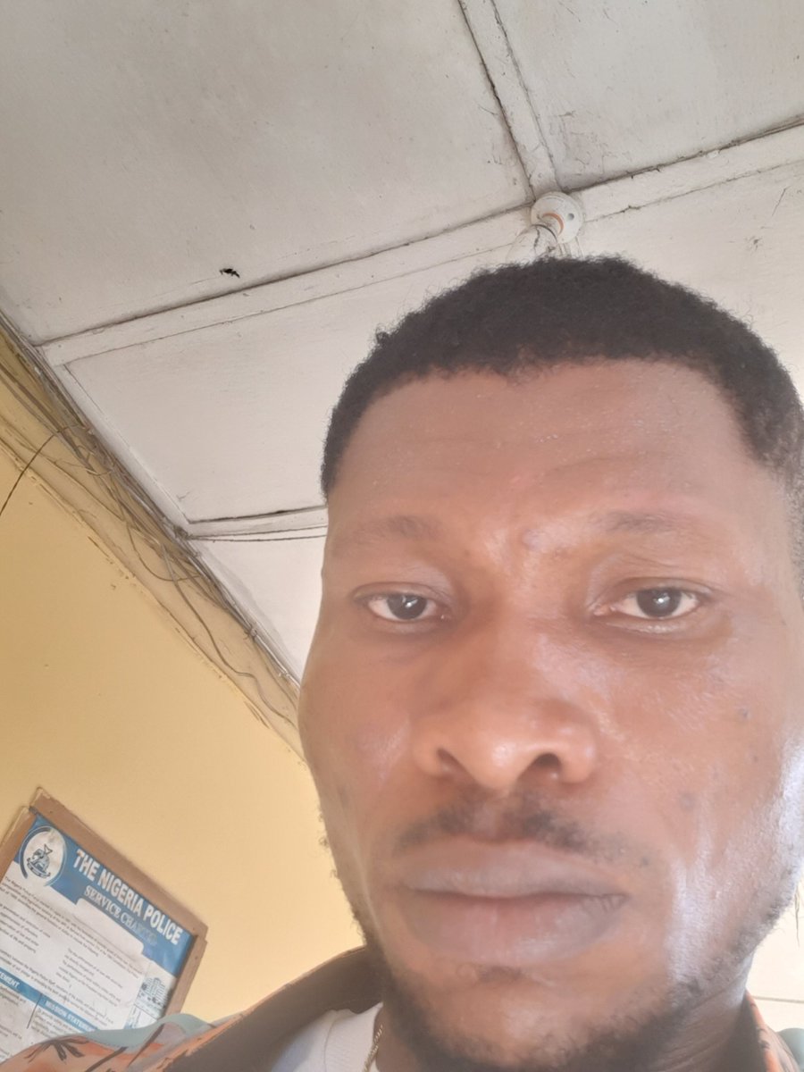 ovuezirie42318's tweet photo. @citizen_gavel I'm on same page as dis guy.. I resigned December and was arrested Thursday 29th January, with d manager writing a petition against me claiming I deleted file from dia computer worth 50million naira.. 

I'm at the Police station now as I'm writing this as the case is still on.. https://t.co/rFmGh88pwb