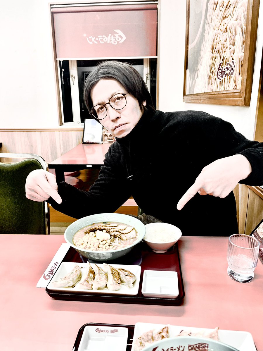 カモン・パンチ【公式】 tweet media