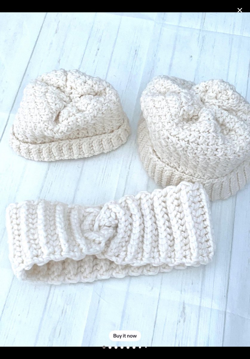 I’ve just added this charming parent &amp; child set to the shop, it consists of an adult headband, a child/ small adult hat, + a baby hat, all in a chunky warm cream yarn. etsy.com/uk/listing/445… #CraftBizParty #UKMakers #hatset #family #matching