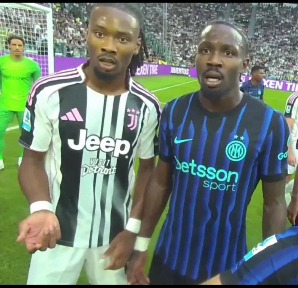 𝐅𝐚𝐧 𝟏𝟎 tweet media