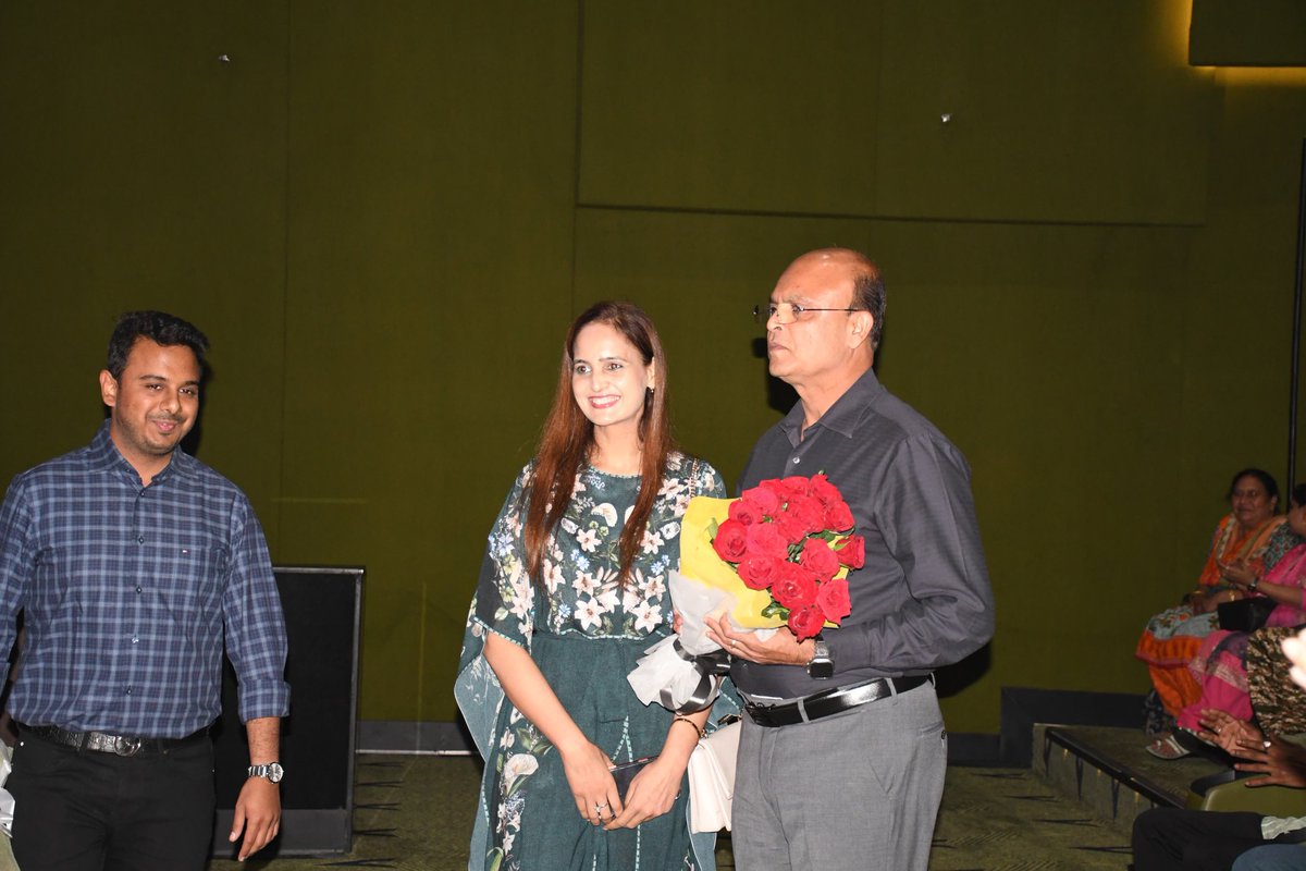 GCRAIPUR's tweet photo. Gratitude to #ZoraMall. Hosting over 200 #CRPF families for #Border2, along with complementary snacks, created a truly memorable evening of togethernes. An experience that will be long cherished.
@rcwagcraipur
@crpfindia
@CentralZoneCrpf
@cwacrpf https://t.co/nQsMGoJMFe