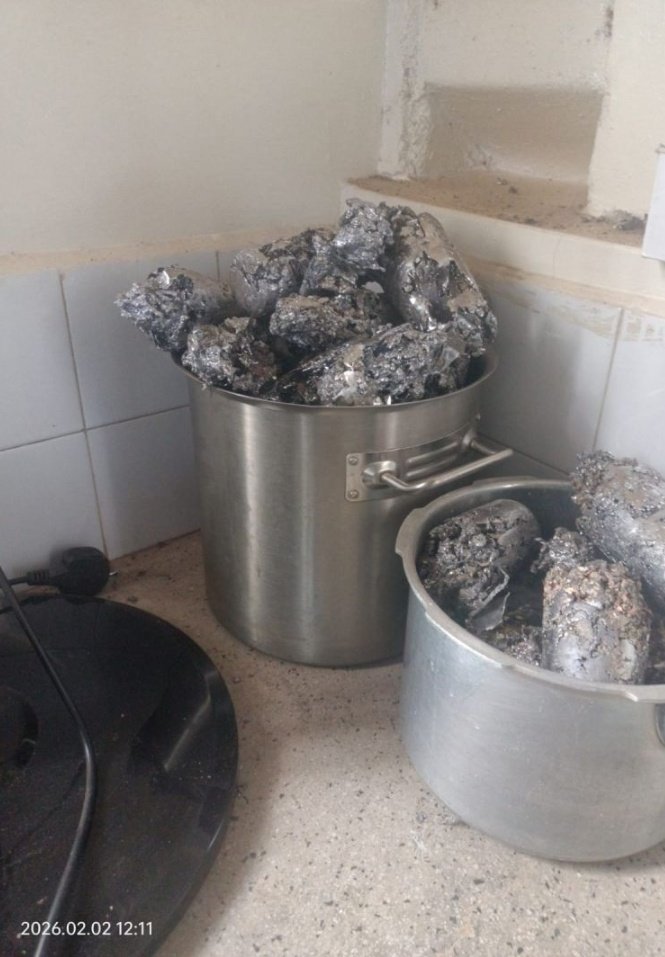 Erog network tweet media