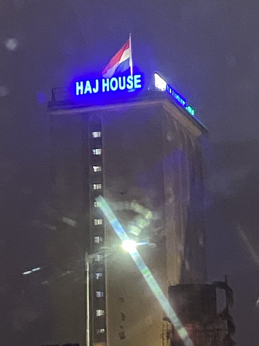 सदरील ठिकाणी असलेल्या इमारतीवर मराठी भाषेत पाटी नाही,
तात्काळ यांच्यावर कारवाई करा .
ठिकाण ~ हज हाऊस, हज कमिटी ऑफ इंडिया, जज फ्लायओव्हर, छत्रपती शिवाजी टर्मिनस एरिया, फोर्ट, मुंबई, महाराष्ट्र ४००००१

#महाराष्ट्र #मराठी #Marathi #Maharashtra <a href="/mybmc/">माझी Mumbai, आपली BMC</a> <a href="/CMOMaharashtra/">CMO Maharashtra</a> #Mumbai