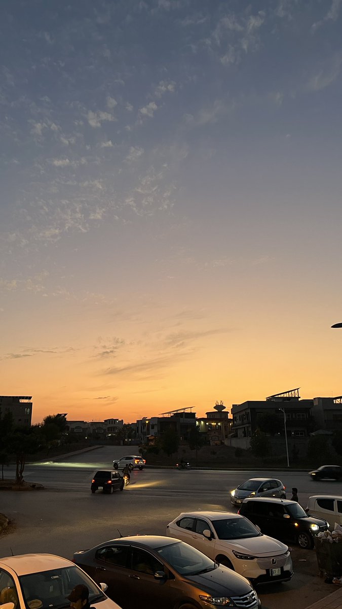 AhmSheikhh's tweet photo. https://t.co/bdvhUoo6eO