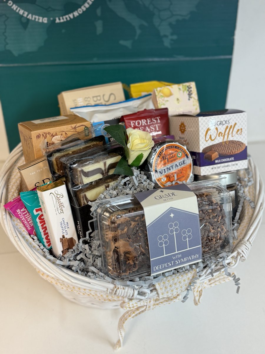 Today's Gift Basket Of The Day is the "Forever Cherished Gift Basket" 🤍

ow.ly/wMY850Y8QAl

Follow &amp; RT to enter #prize draw to #win a Gift Basket. 

More info via our blog. 

#dailydispatch #gifts #competition #giftbasketsrule #sympathygift #bereavementgift
